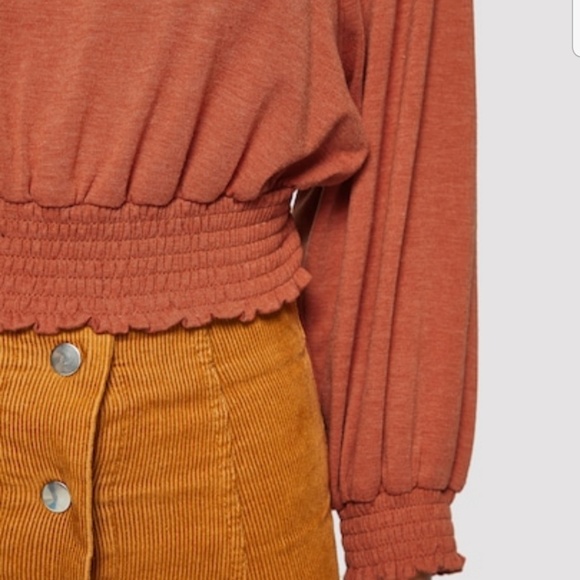 OFF THE SHOULDER CROP TOP - Picture 4 of 5